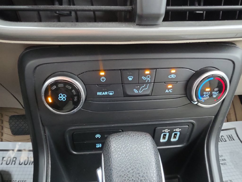 Used 2019 Ford EcoSport S AWD/4WD image 16