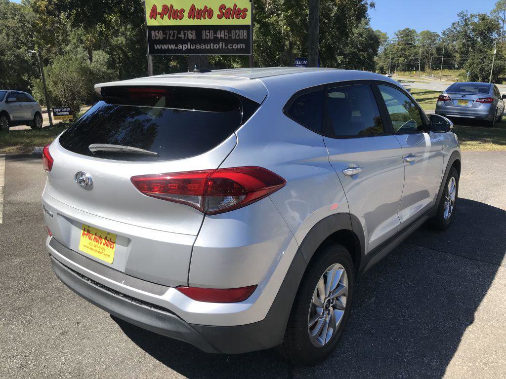 Used 2017 Hyundai Tucson SE image 4