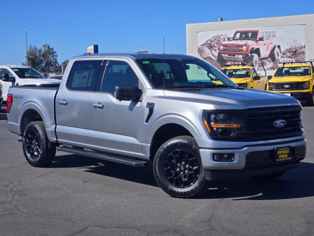 New 2026 Ford F150 XLT w/ Equipment Group 302A MID
