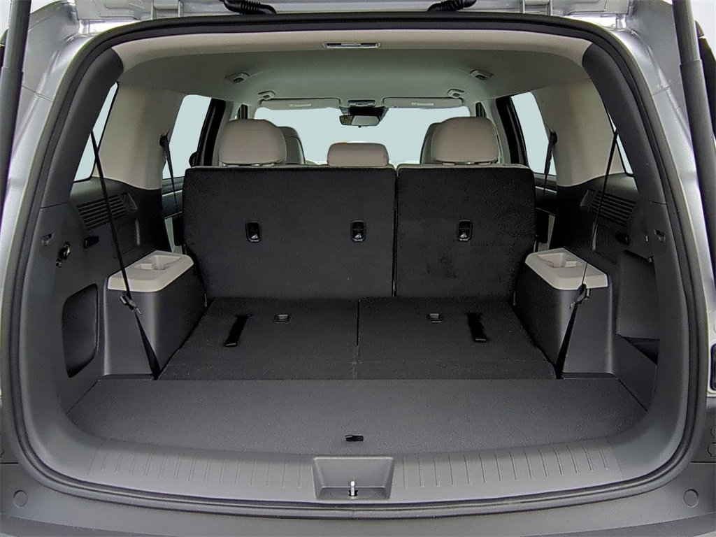 New 2026 Hyundai Santa Fe SE image 13