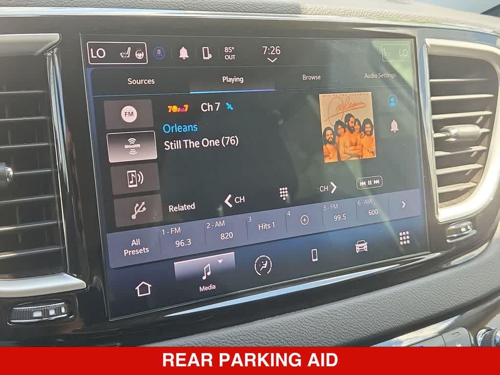 Used 2024 Chrysler Pacifica Touring-L FWD image 26