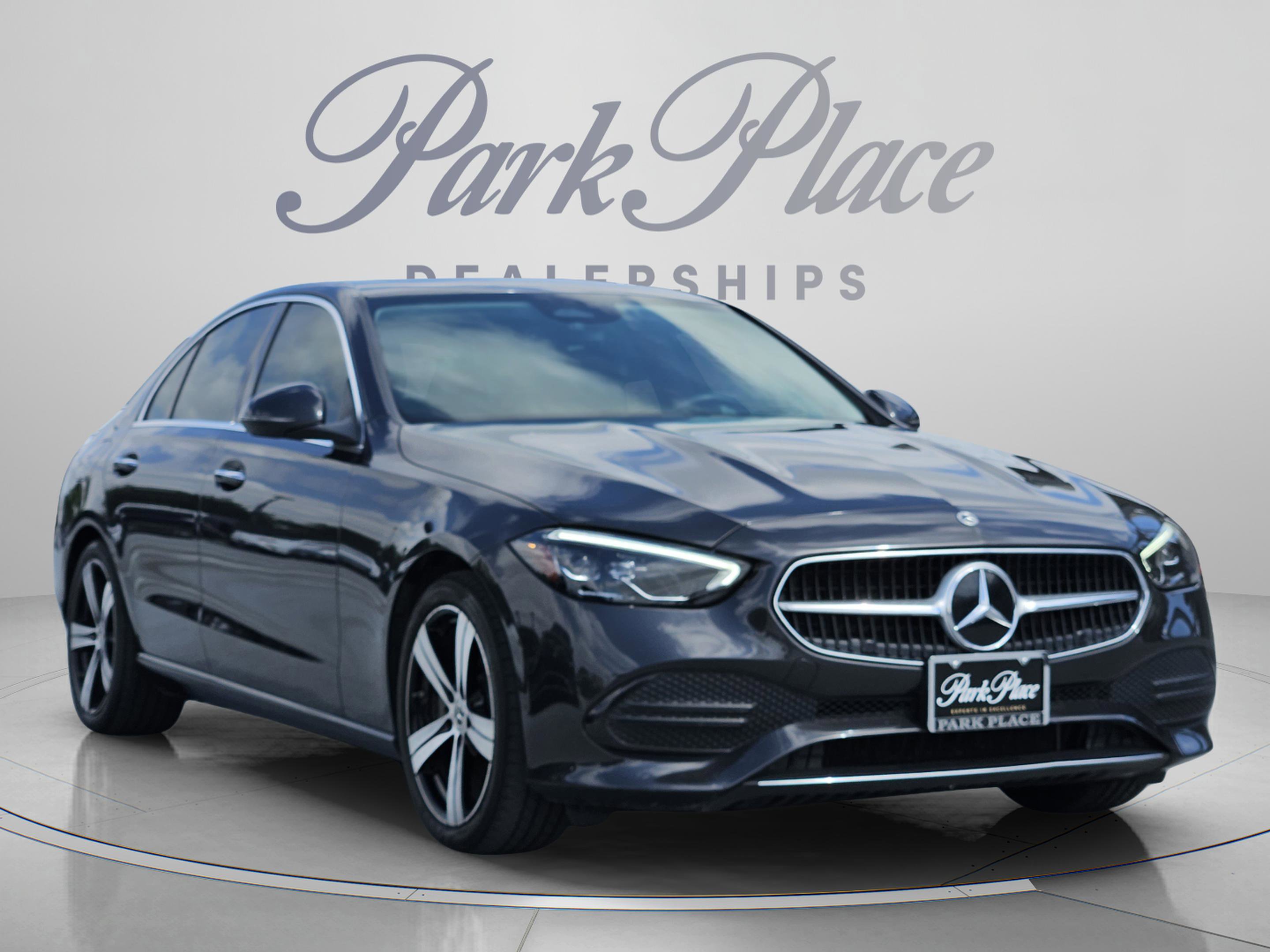 Used 2022 Mercedes-Benz C 300 Sedan image 7