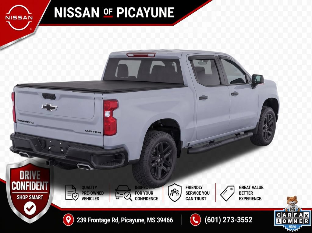 Used 2025 Chevrolet Silverado 1500 Custom Trail Boss w/ LPO, Dark Essentials Package AWD/4WD image 6