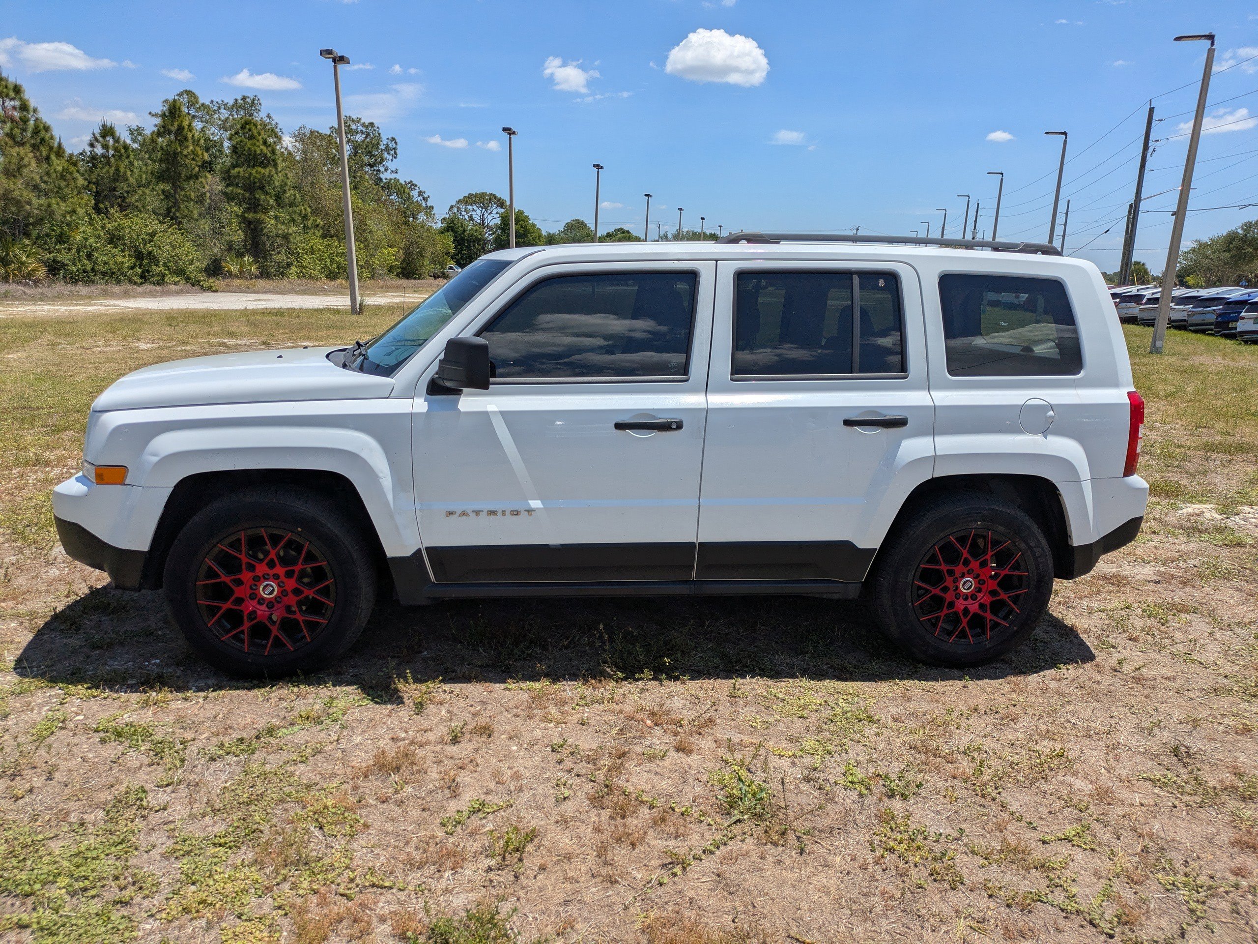 Used 2012 Jeep Patriot Sport FWD image 7