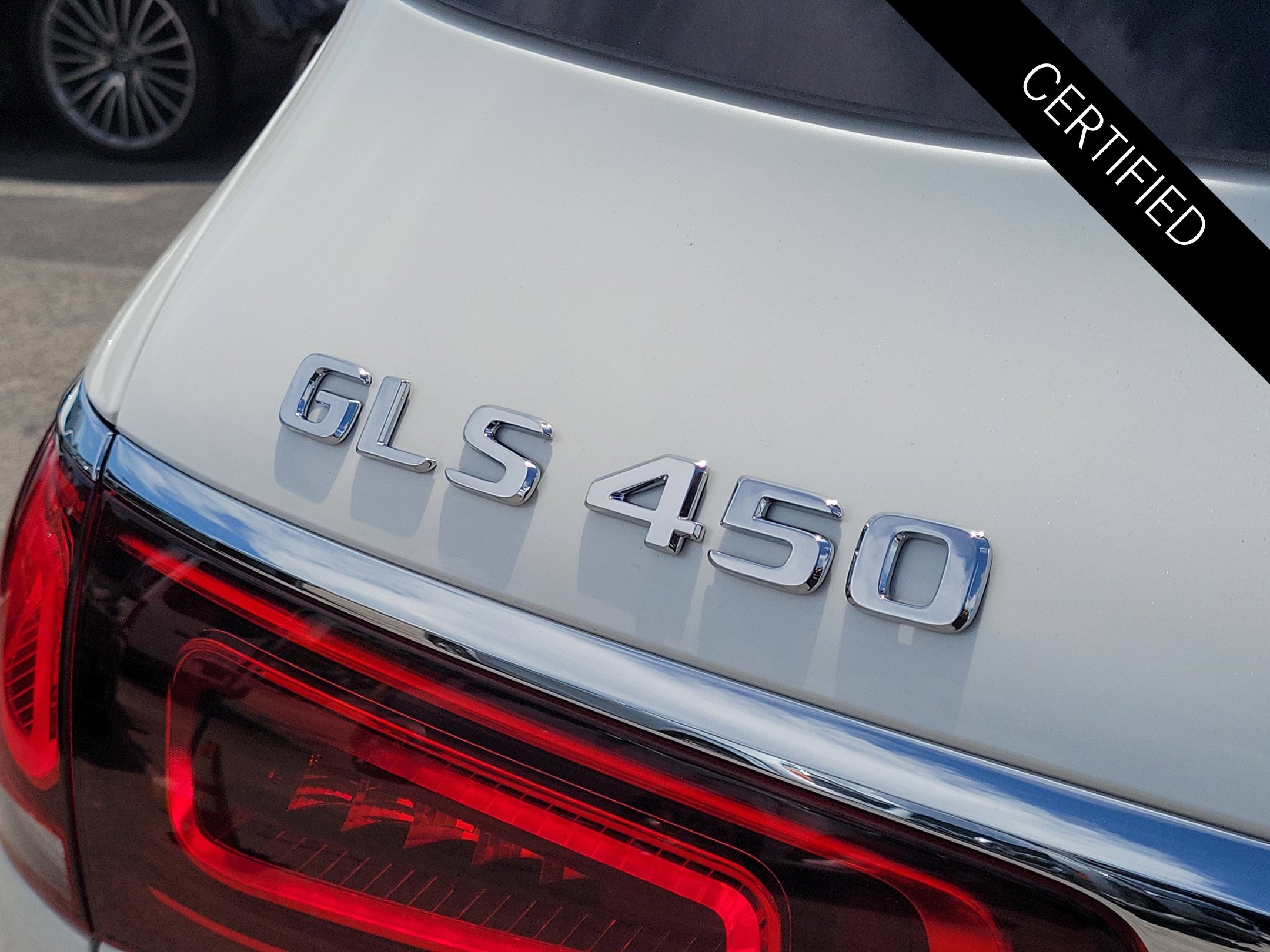 Used 2022 Mercedes-Benz GLS 450 4MATIC image 7