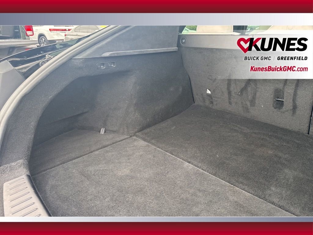 Used 2022 Tesla Model S Plaid image 40