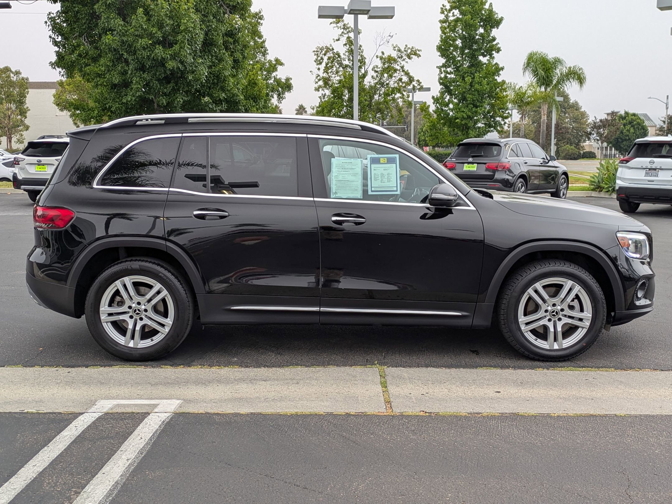 Used 2023 Mercedes-Benz GLB 250 4MATIC image 4