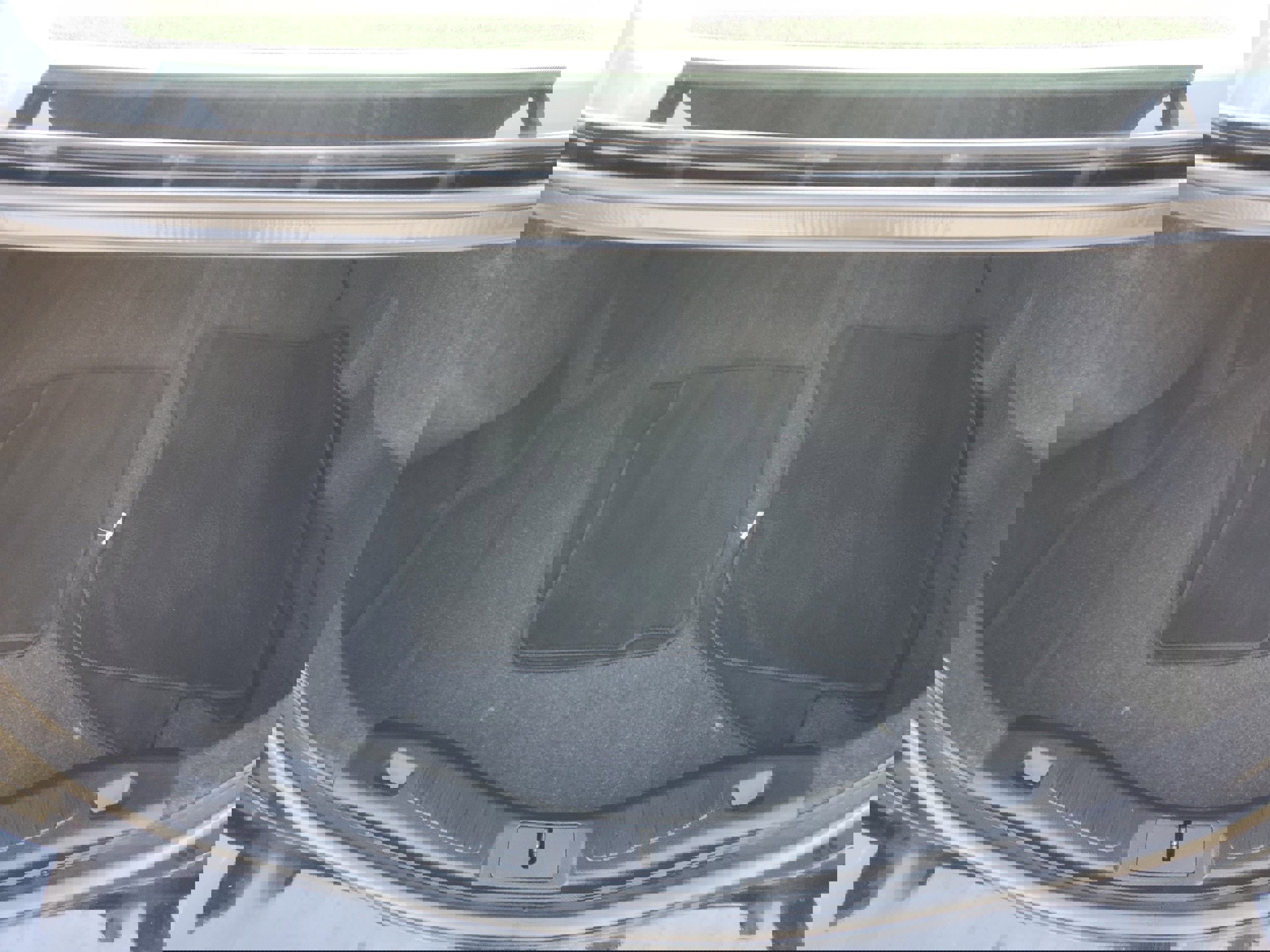 Certified 2017 Ford Fusion SE w/ Fusion SE Technology Package image 8