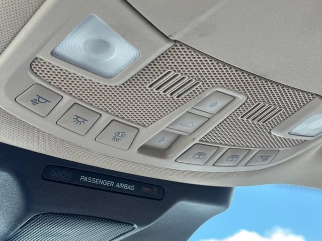 Used 2022 Ford Expedition Limited AWD/4WD image 29