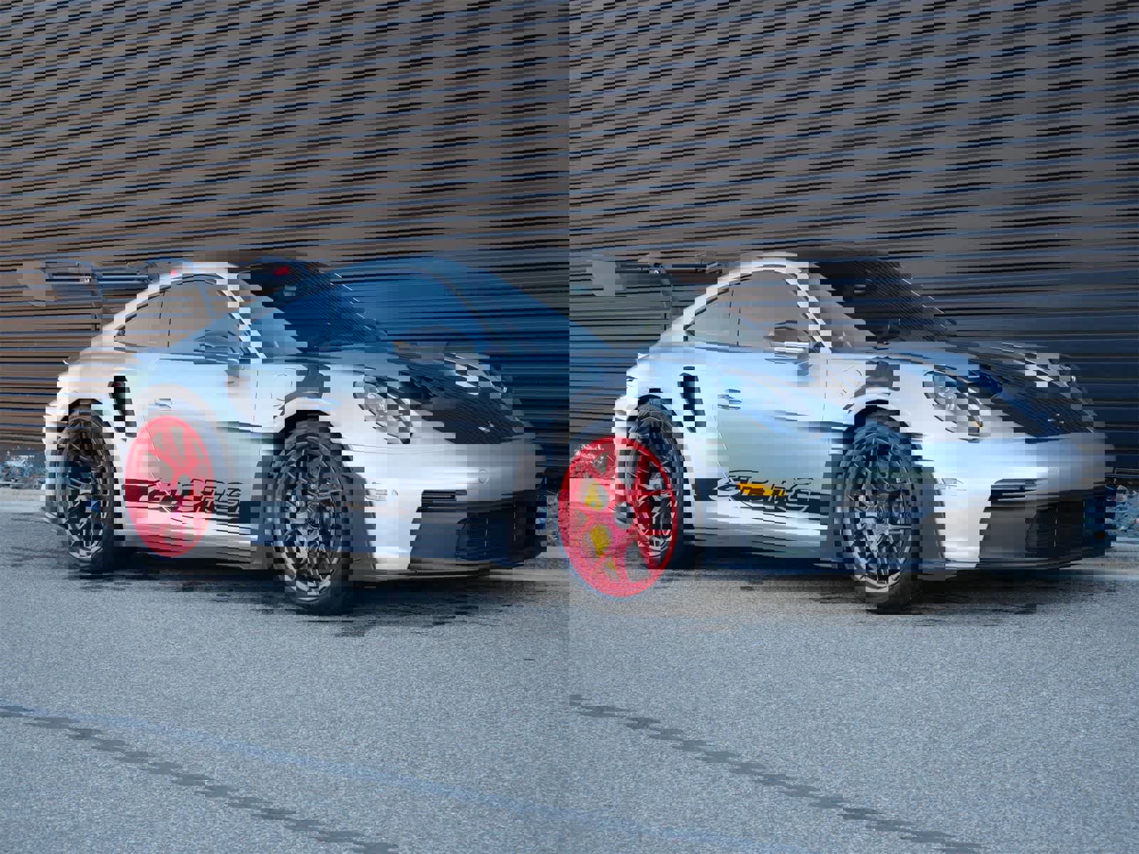 Used 2025 Porsche 911 GT3 RS image 27