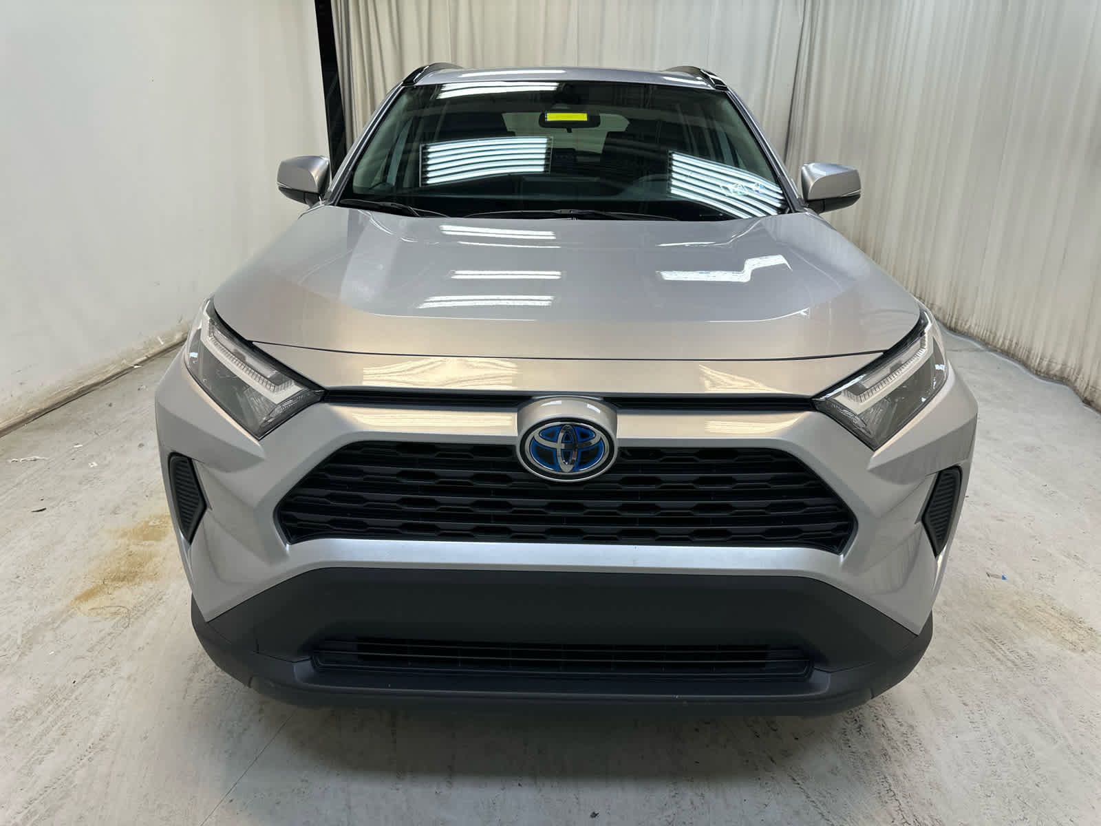 Used 2024 Toyota RAV4 XLE image 7