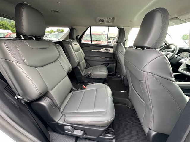 New 2026 Ford Explorer Active w/ Active Comfort Package AWD/4WD image 26