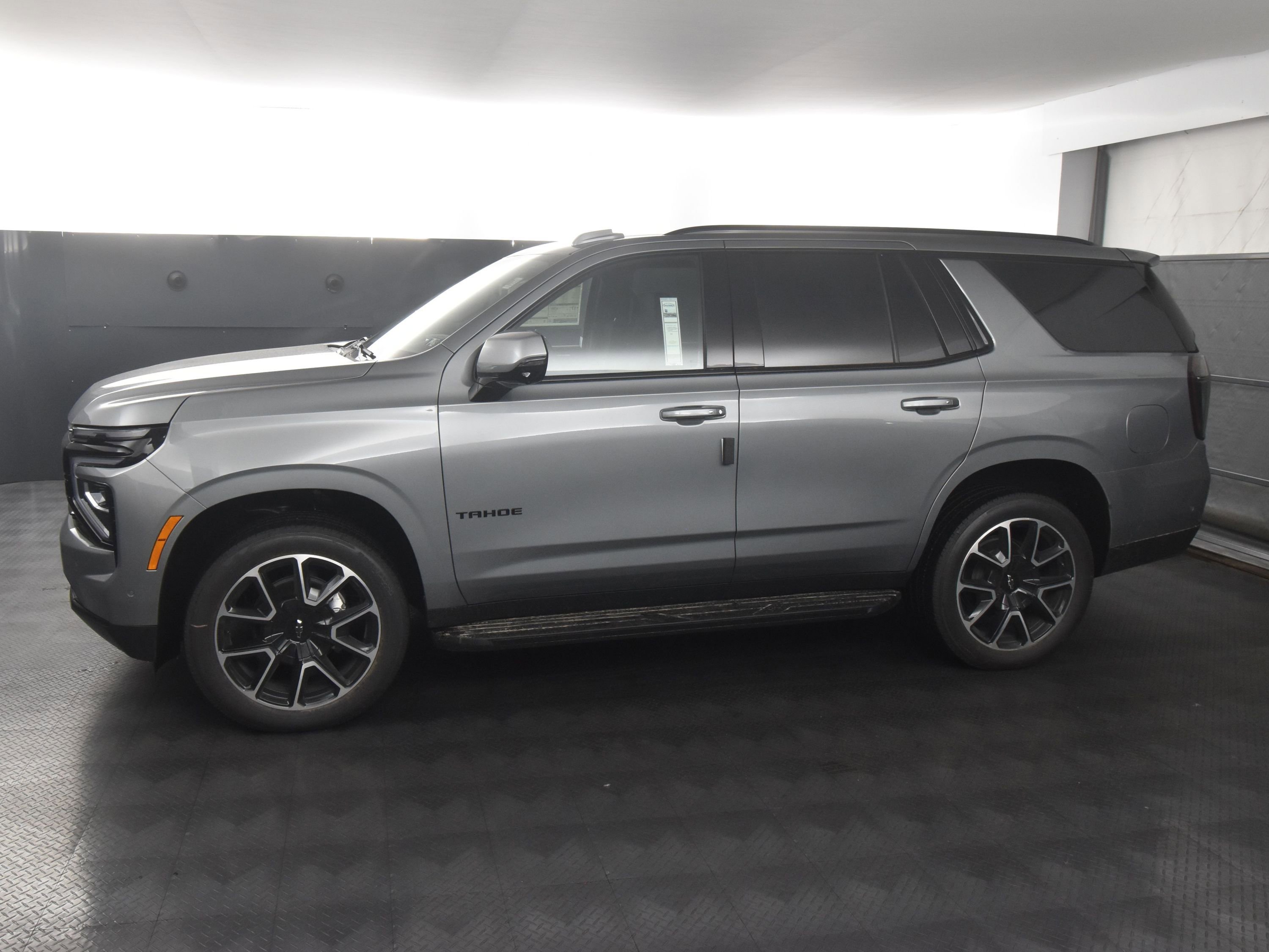 New 2026 Chevrolet Tahoe RST w/ Advanced Technology Package image 3