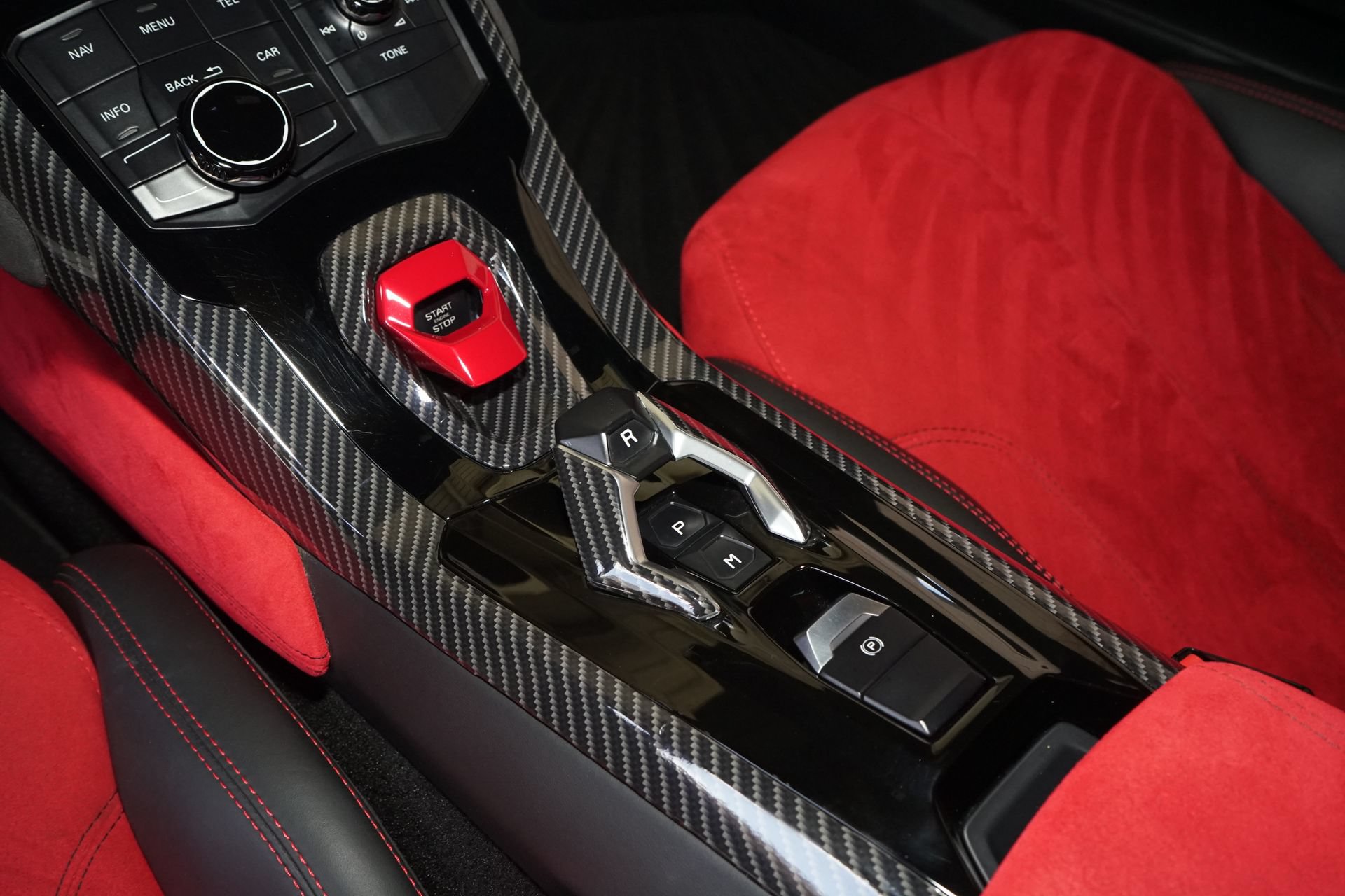 Used 2015 Lamborghini Huracan LP 610-4 AWD/4WD image 12