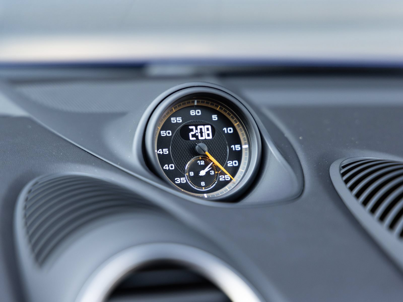 Certified 2021 Porsche 718 Cayman GT4 RWD image 16