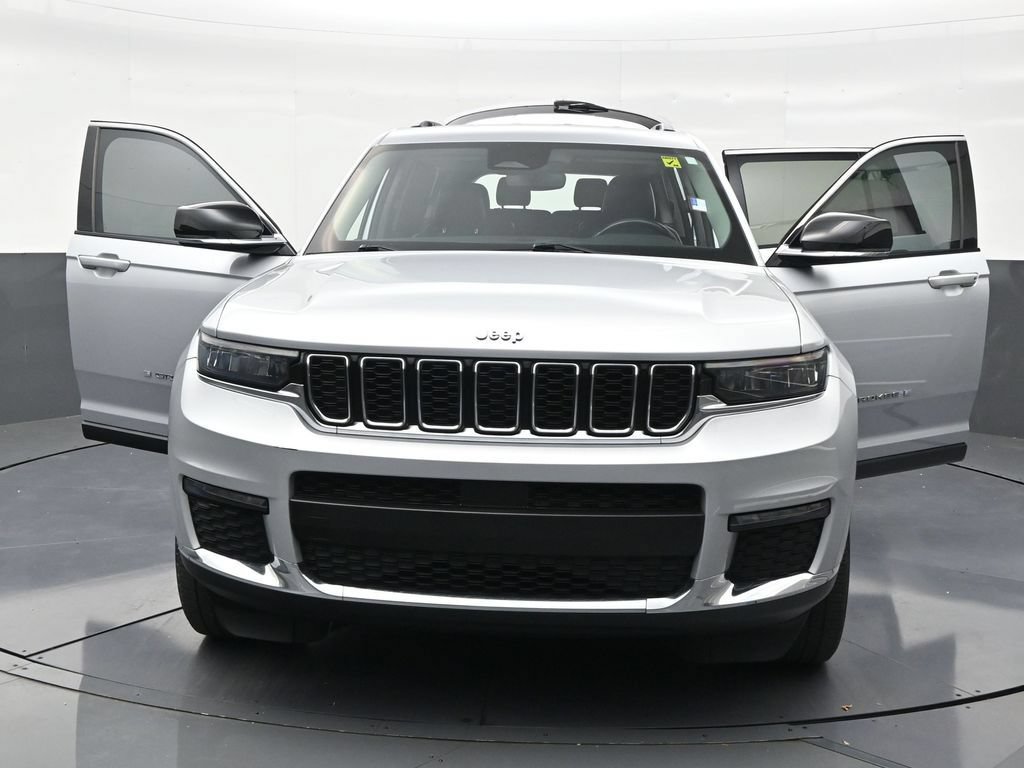 Used 2021 Jeep Grand Cherokee L Limited RWD image 34