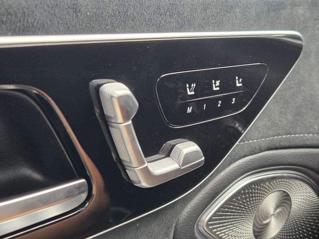 Used 2022 Mercedes-Benz EQS AMG 4MATIC w/ Exclusive Trim Package image 31