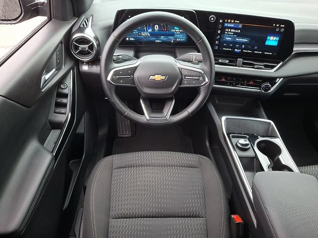 Used 2026 Chevrolet Equinox LT FWD image 11
