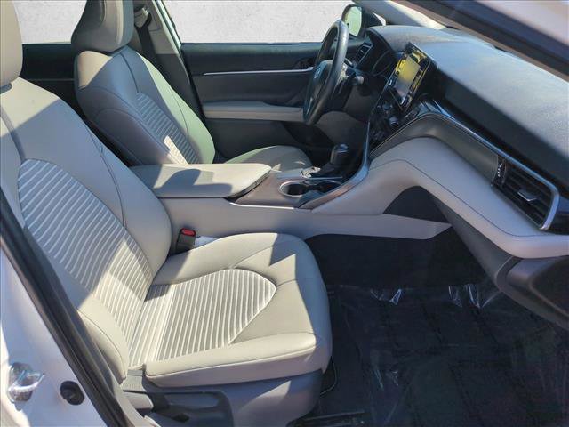 Used 2021 Toyota Camry SE w/ Convenience Package image 20