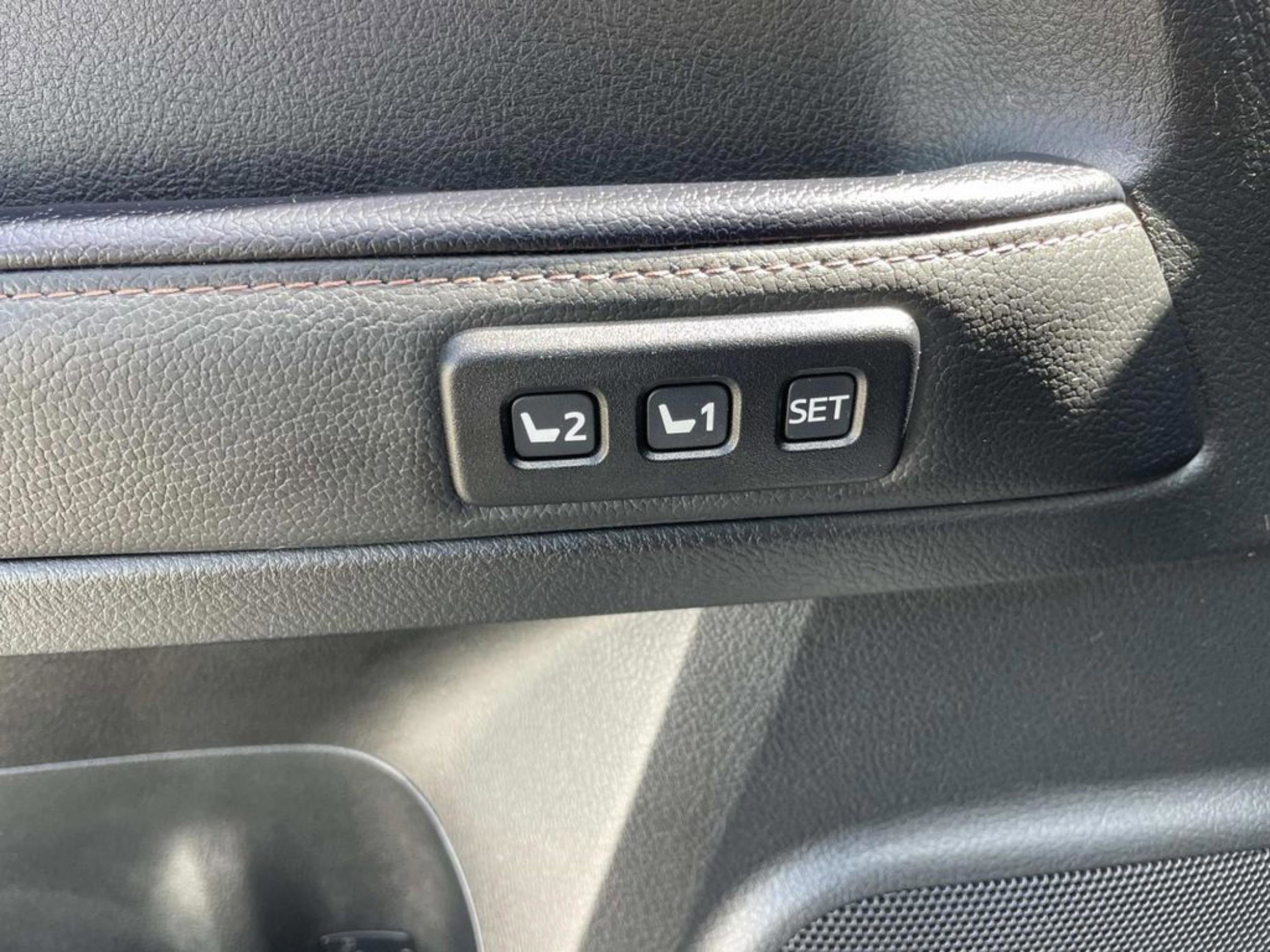 Used 2024 Toyota 4Runner Limited image 24