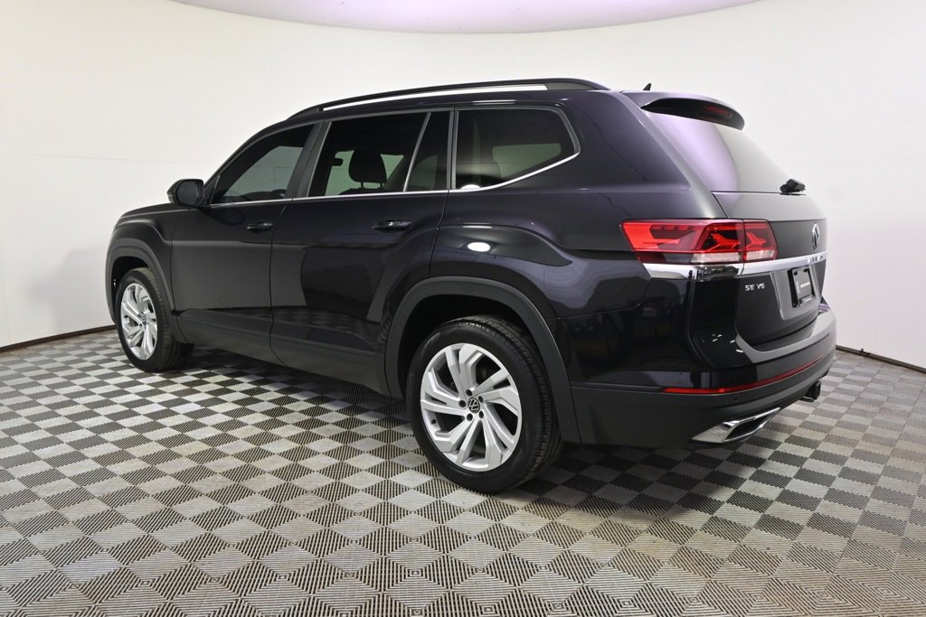 Used 2021 Volkswagen Atlas SE image 3