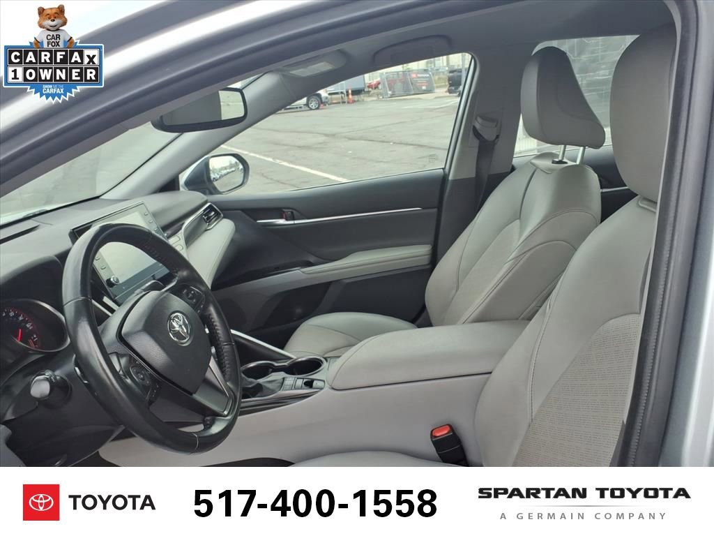 Used 2023 Toyota Camry XSE image 13