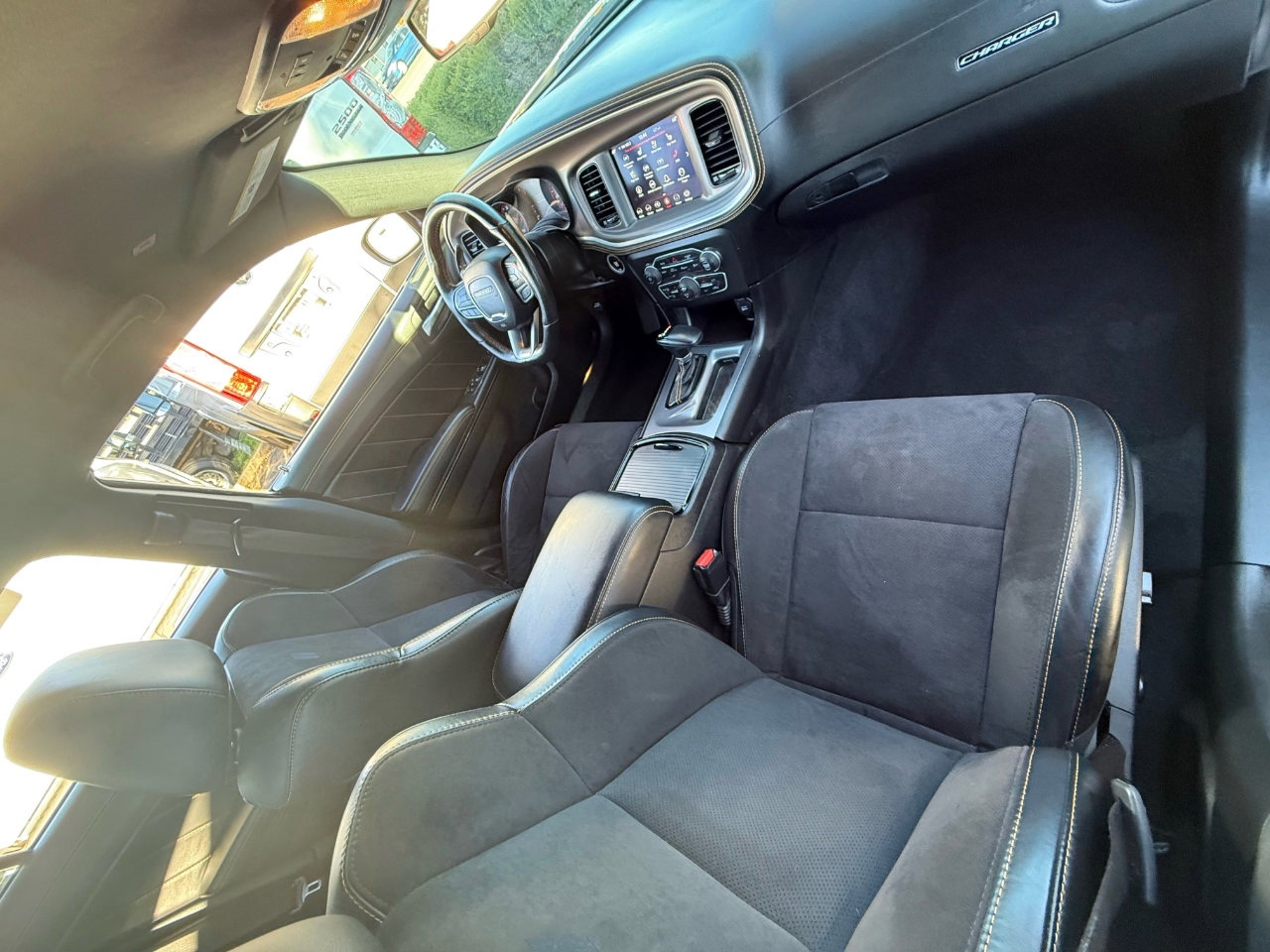 Used 2022 Dodge Charger GT w/ Plus Group image 30