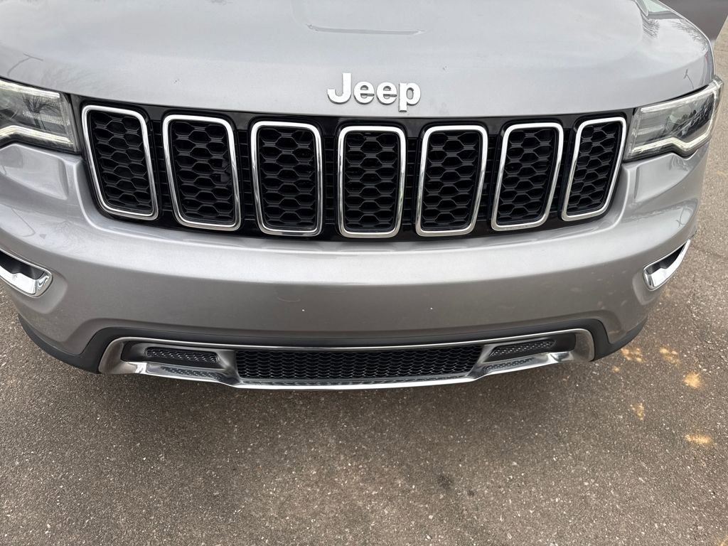 Used 2019 Jeep Grand Cherokee Limited w/ Luxury Group II image 40