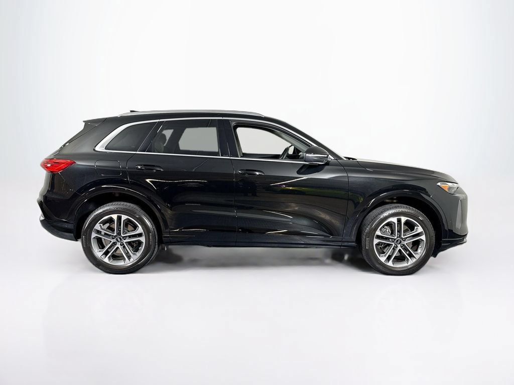 Used 2025 Audi Q5 Premium w/ Convenience Package AWD/4WD image 6