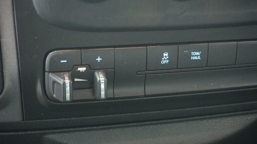 Used 2016 RAM 1500 Express image 31