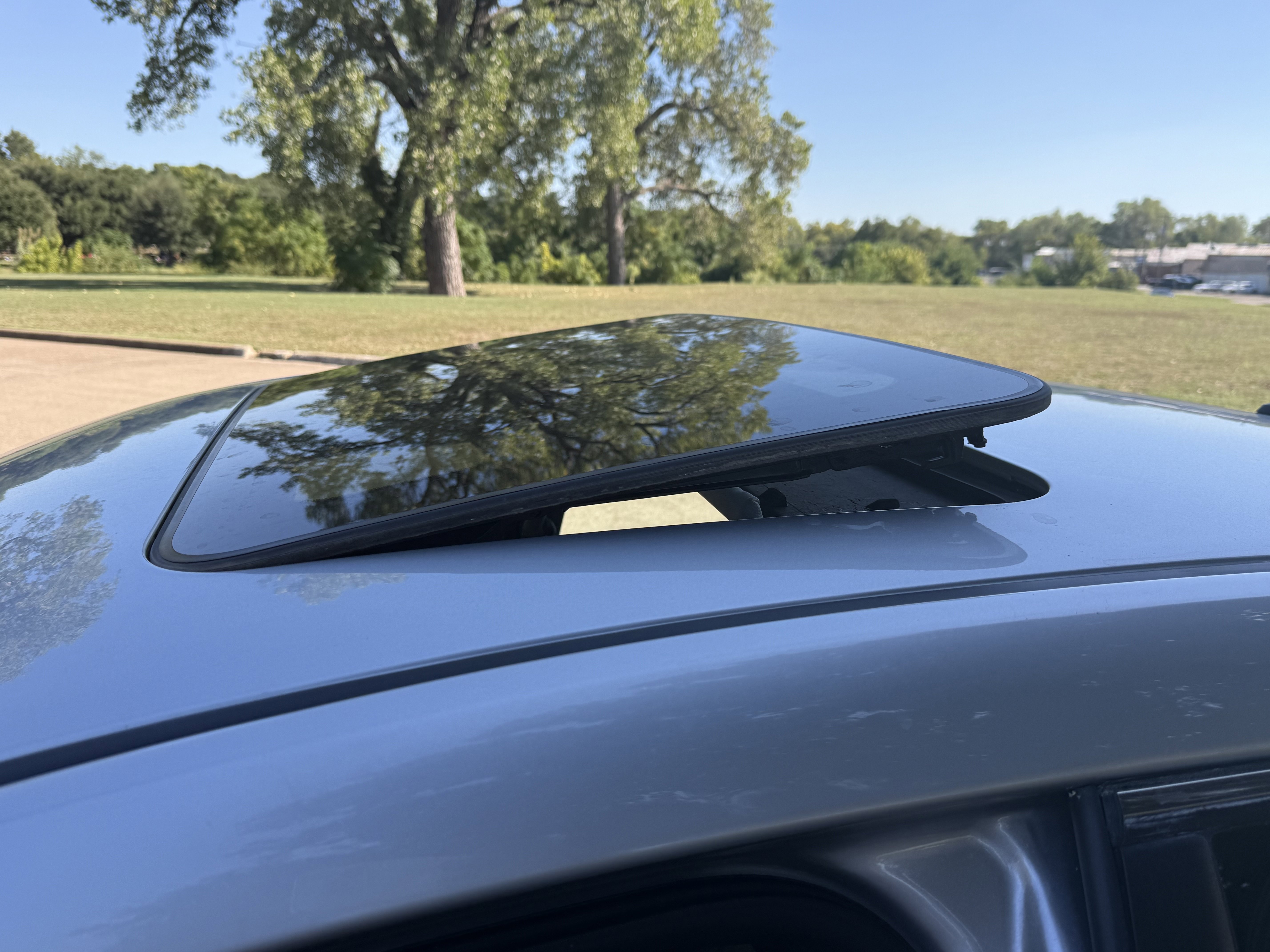 Used 2016 Chevrolet Impala LTZ image 23