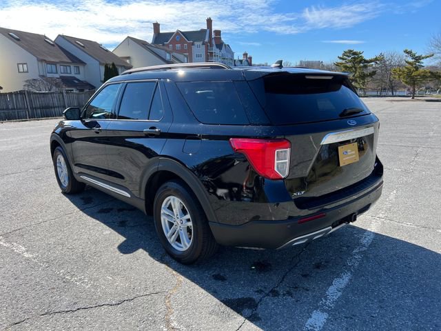 Certified 2023 Ford Explorer XLT w/ Equipment Group 202A image 6