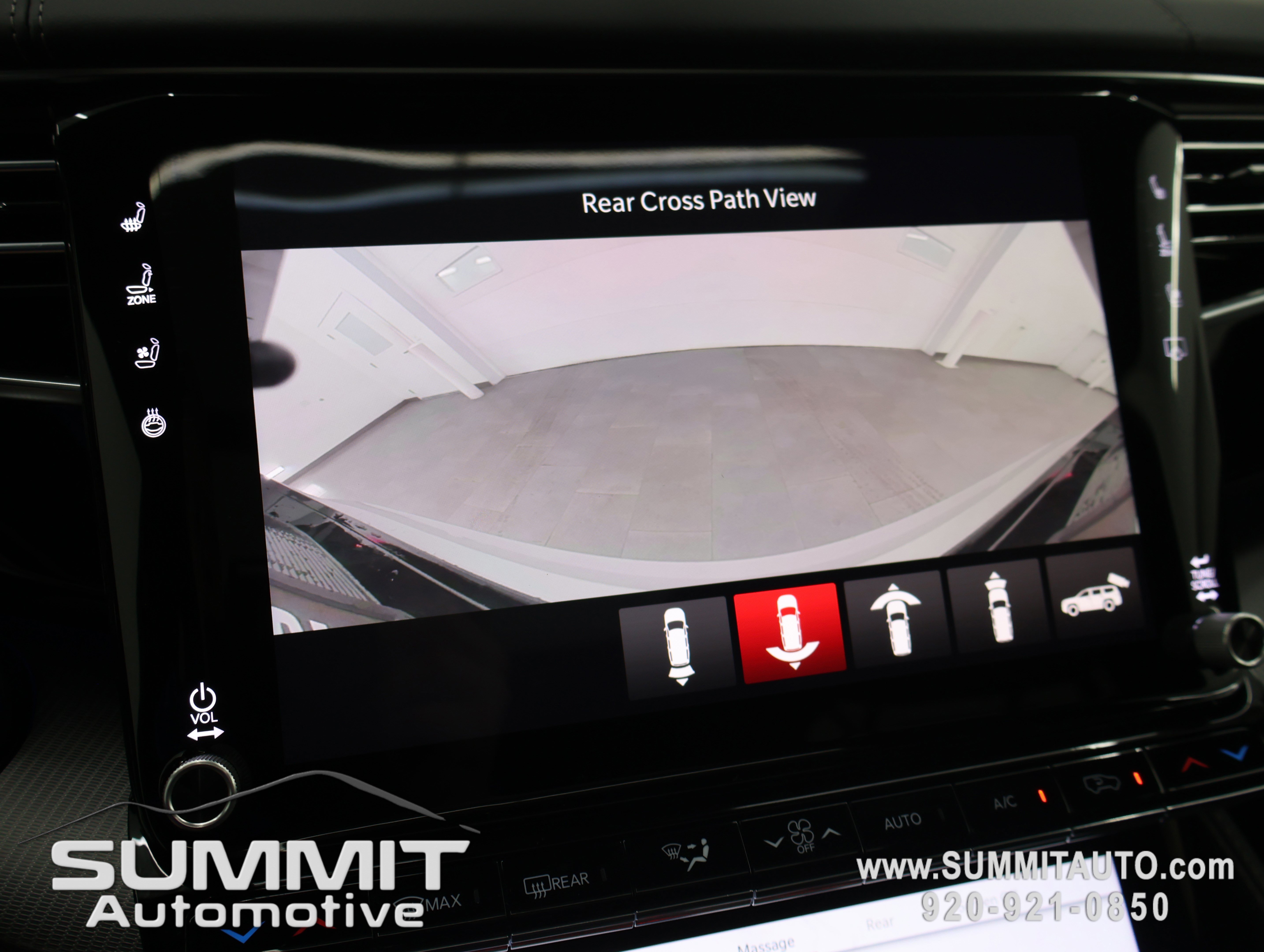 New 2026 Jeep Grand Wagoneer L Summit w/ Premium Group III AWD/4WD image 18