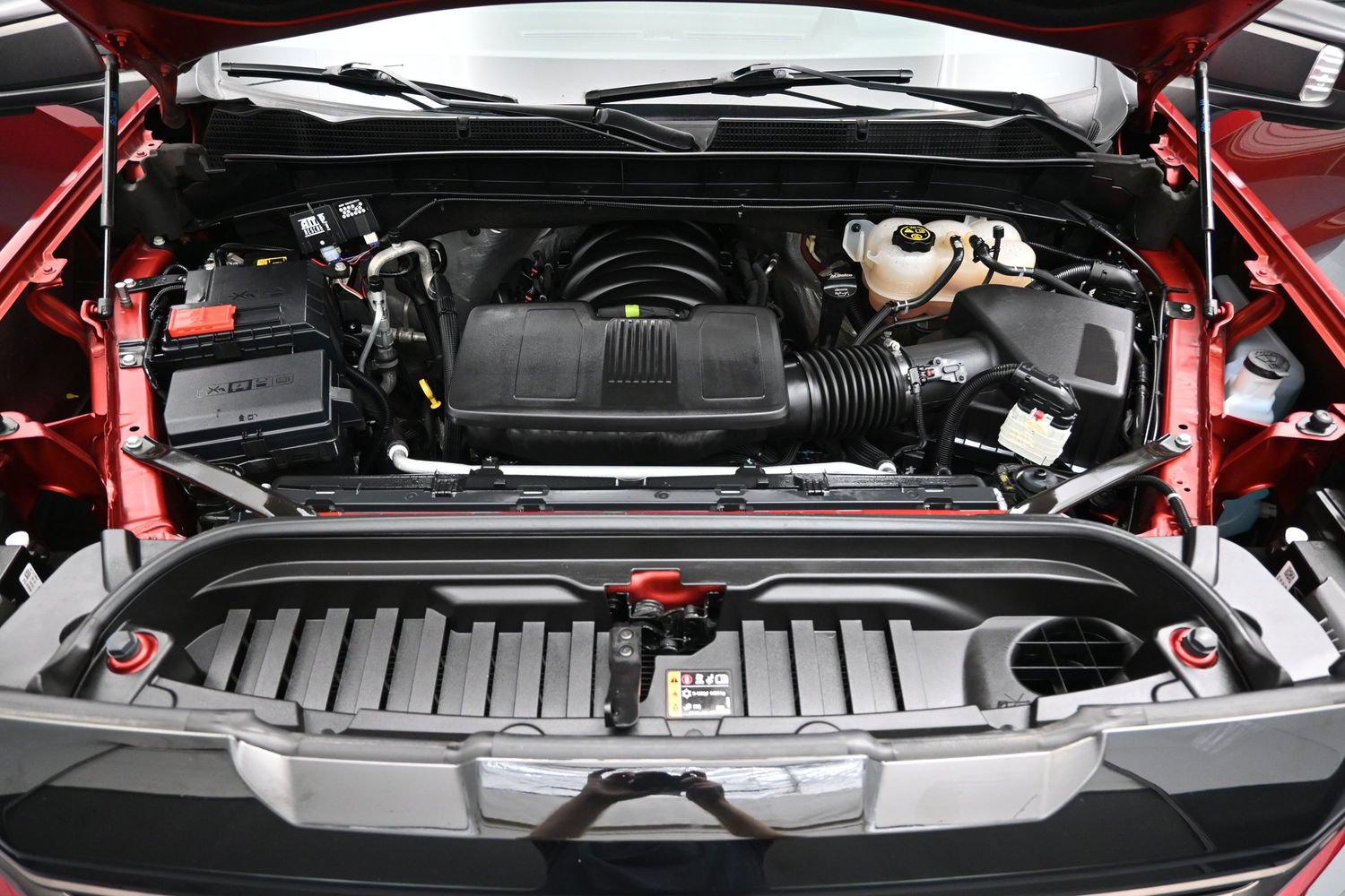 Used 2023 GMC Sierra 1500 AT4X AWD/4WD image 8