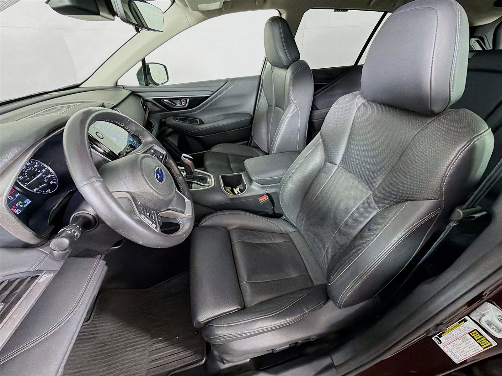 Certified 2023 Subaru Outback Touring XT AWD/4WD image 11