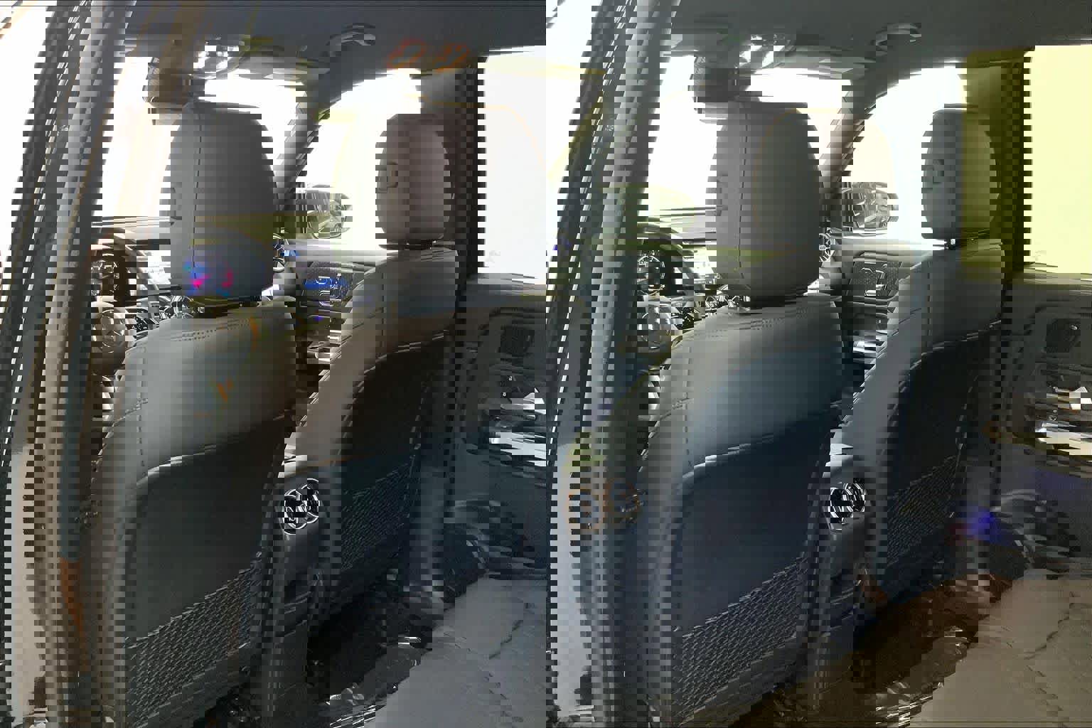 Used 2025 Mercedes-Benz GLB 250 image 17