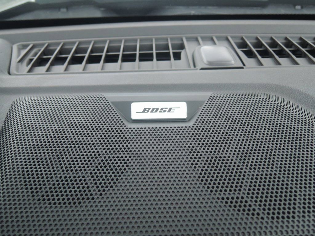 New 2025 Chevrolet Colorado ZR2 w/ Technology Package image 17