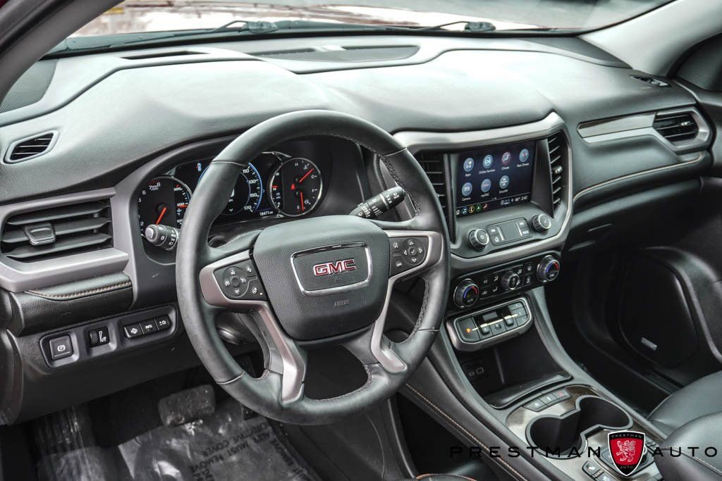 Used 2023 GMC Acadia AT4 w/ Technology Package image 28
