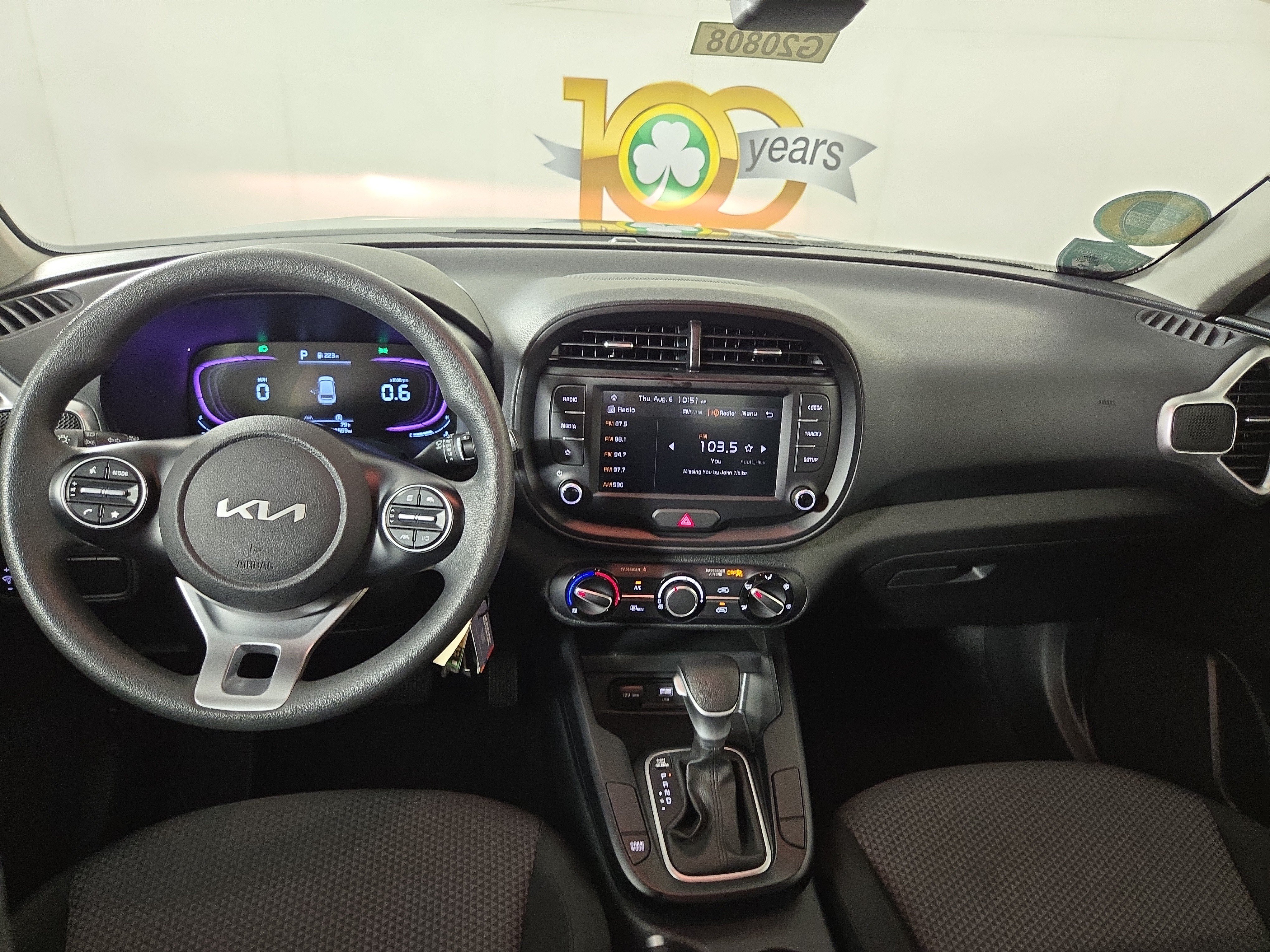 Used 2025 Kia Soul LX w/ LX Technology Package FWD image 13