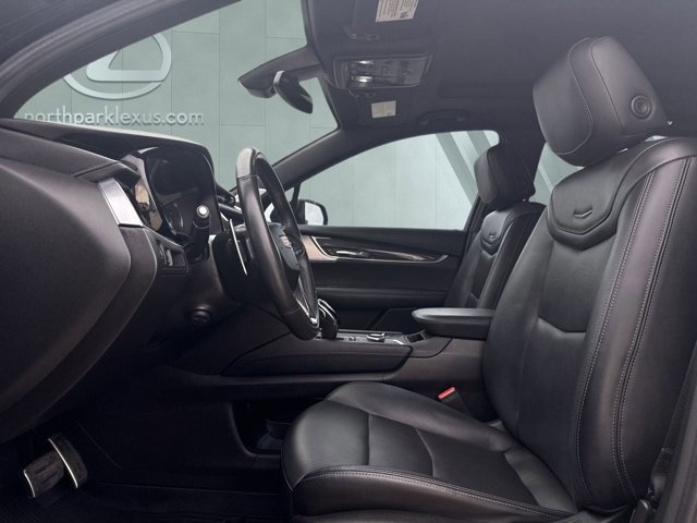 Used 2023 Cadillac XT6 Sport image 9