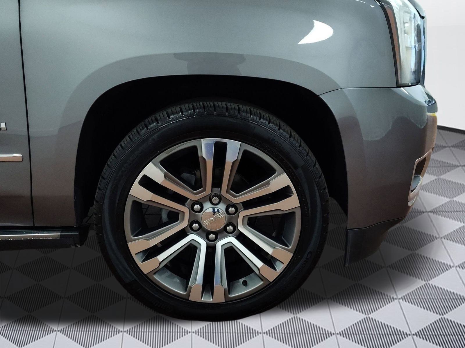 Used 2018 GMC Yukon Denali w/ Denali Ultimate Package image 11