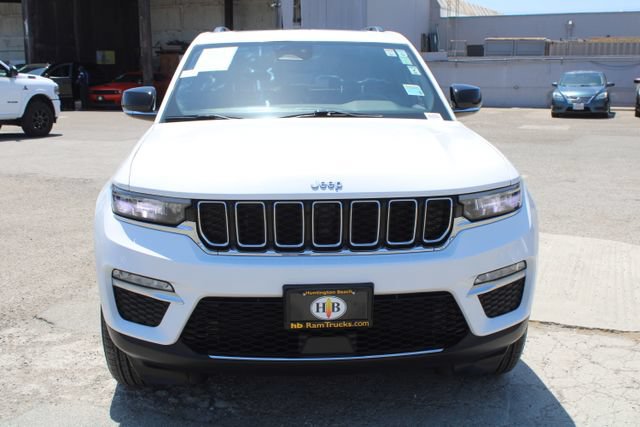 Used 2024 Jeep Grand Cherokee Limited 4xe AWD/4WD image 2