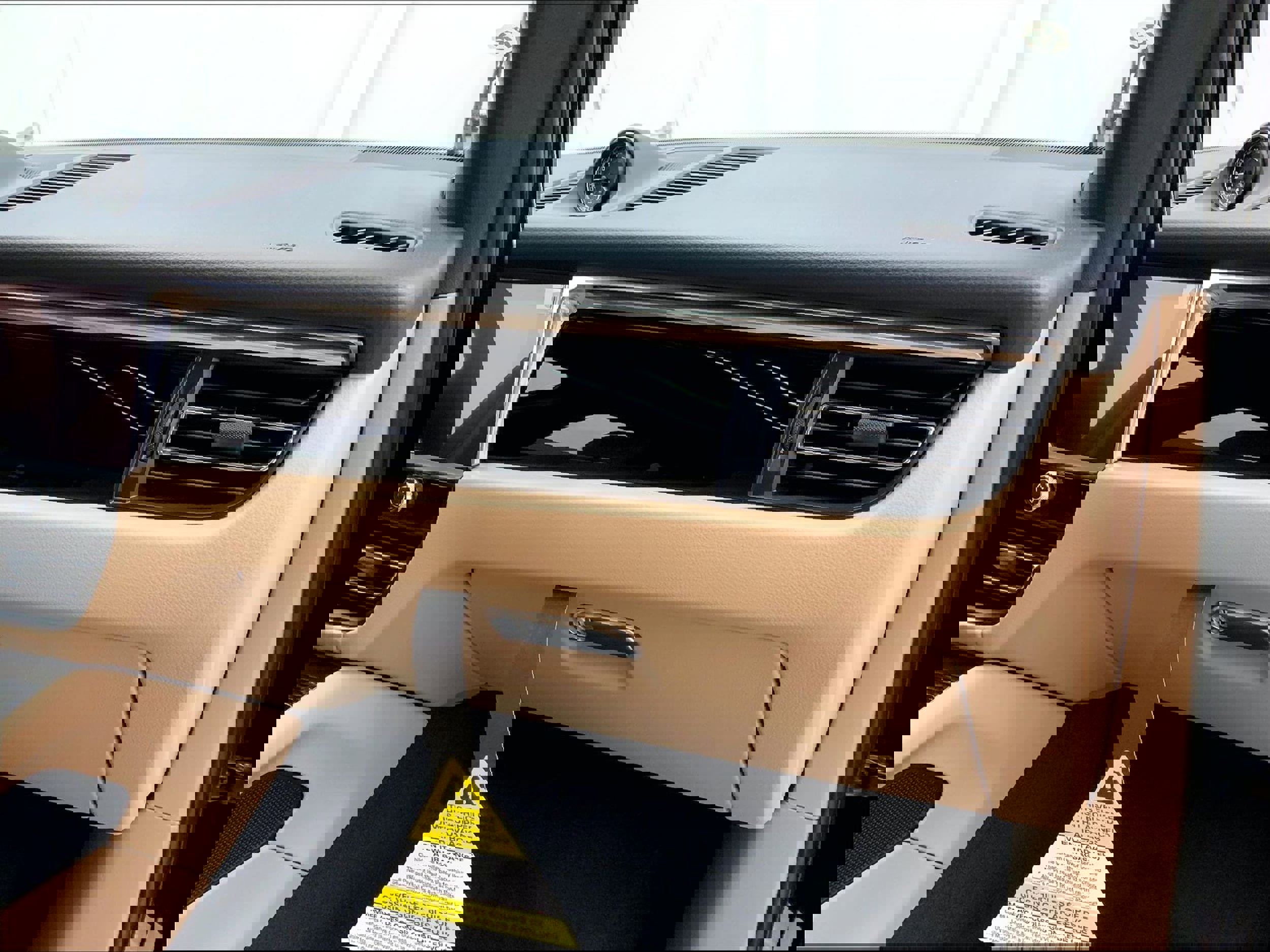 New 2026 Porsche Macan AWD/4WD image 24