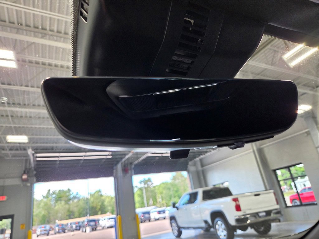 Used 2026 Chevrolet Traverse High Country w/ LPO, Floor Liner Package AWD/4WD image 52