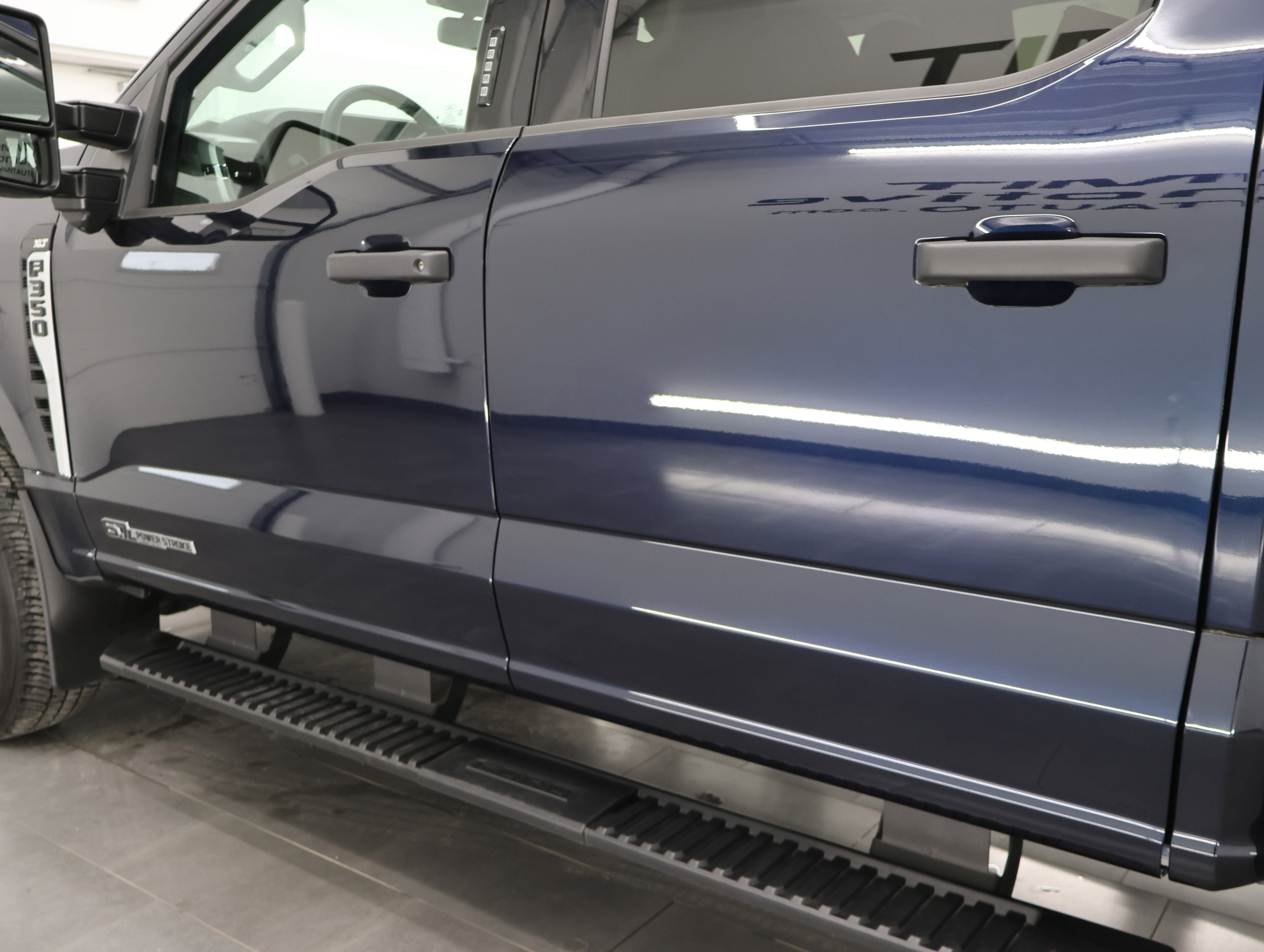 Used 2023 Ford F350 XLT w/ 360-Degree Camera Package image 38