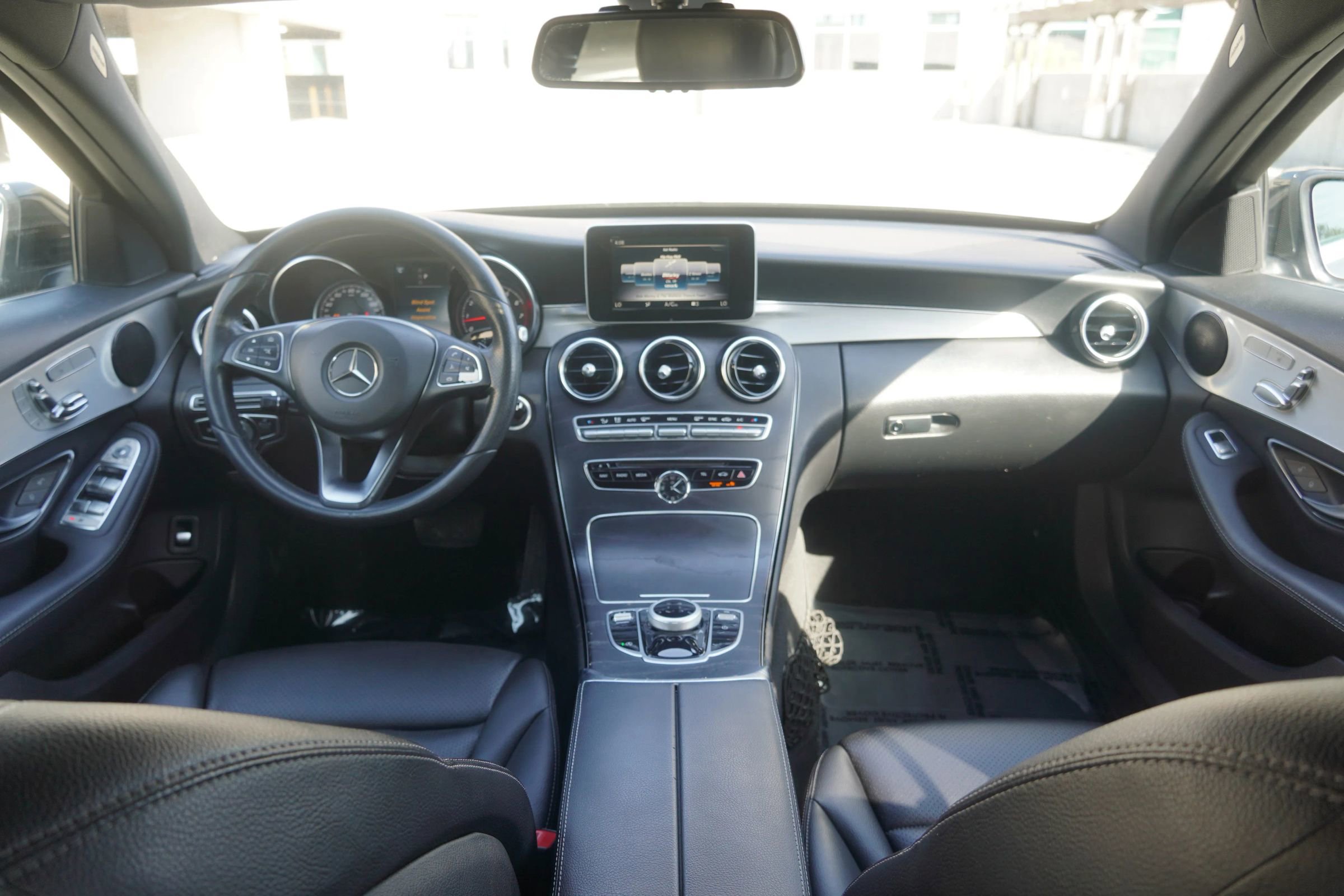 Used 2018 Mercedes-Benz C 300 4MATIC Sedan image 11