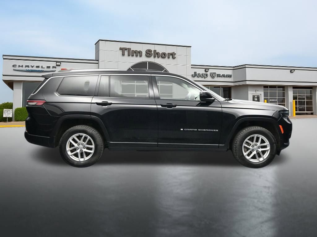 Used 2022 Jeep Grand Cherokee L Laredo w/ Luxury Tech Group I AWD/4WD image 6