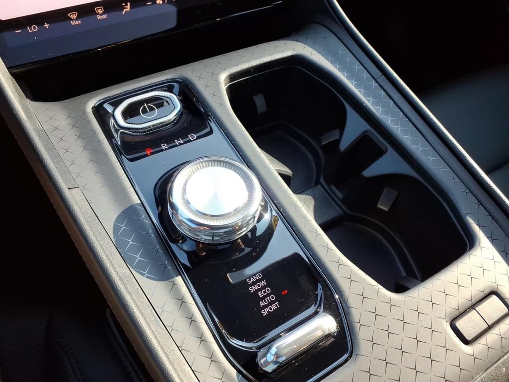 Used 2025 Jeep Wagoneer S Limited AWD/4WD image 19