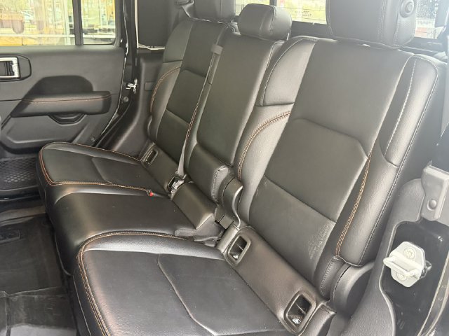 Used 2021 Jeep Gladiator Mojave AWD/4WD image 10