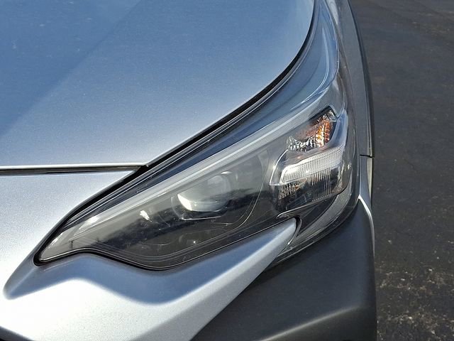 Certified 2025 Subaru Outback Premium image 9